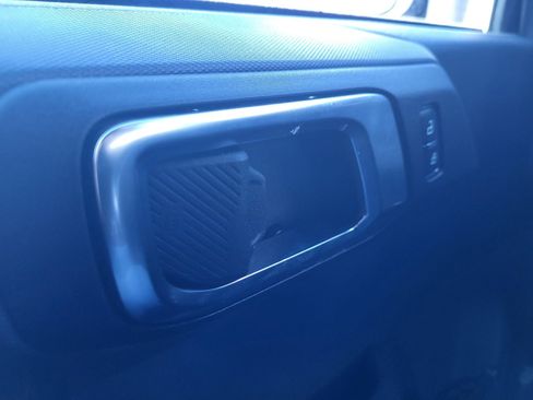 Used 2025 Ford Bronco Big Bend image 14