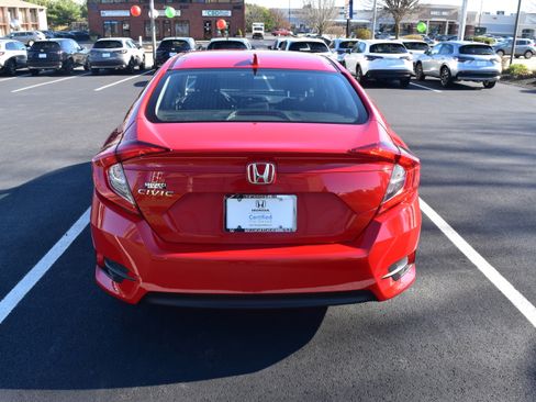 Certified 2018 Honda Civic EX image 7