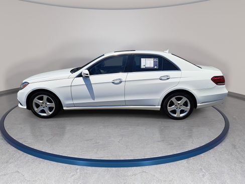 Used 2014 Mercedes-Benz E 350 4MATIC Sedan image 8