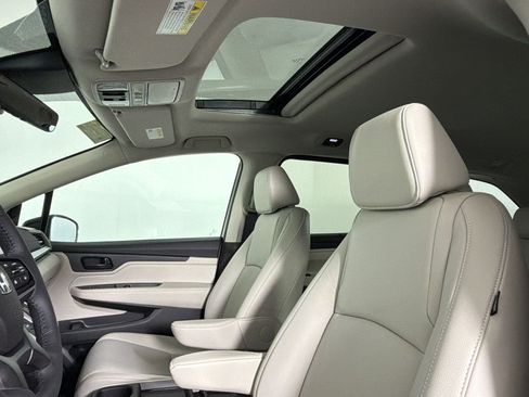 New 2026 Honda Odyssey EX-L image 13