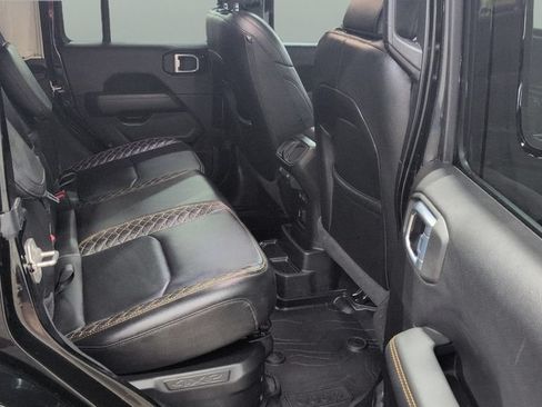 Used 2021 Jeep Wrangler Unlimited Sahara AWD/4WD image 21