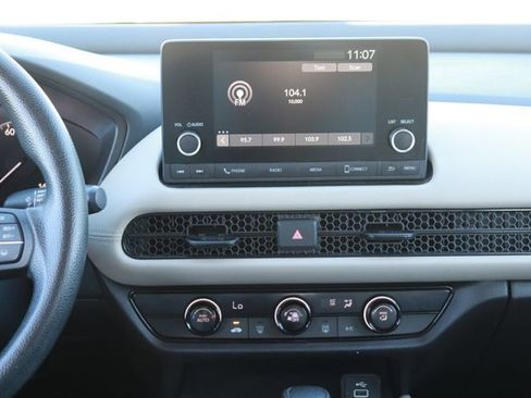 Certified 2024 Honda HR-V LX image 15