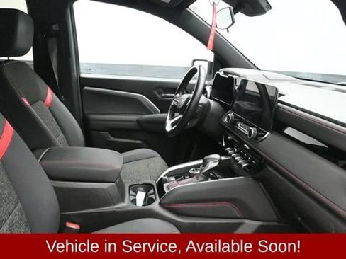 Used 2024 Chevrolet Colorado Z71 w/ Advanced Trailering Package AWD/4WD image 15