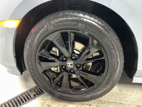 Used 2024 Honda Odyssey Sport image 9