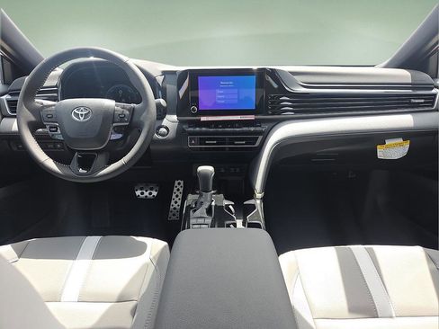 New 2026 Toyota Camry SE FWD image 16
