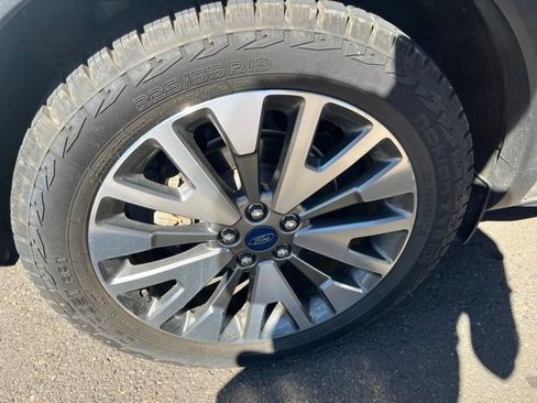 Used 2020 Ford Escape Titanium w/ Titanium Premium Package 2.0 AWD/4WD image 7