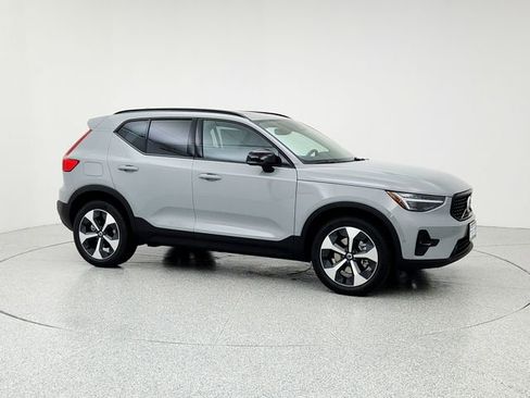 New 2026 Volvo XC40 B5 Plus w/ Protection Package Premier image 3