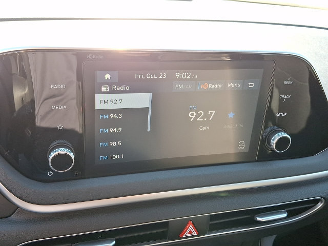 Certified 2023 Hyundai Sonata SE w/ Preferred Accessory Package FWD image 15