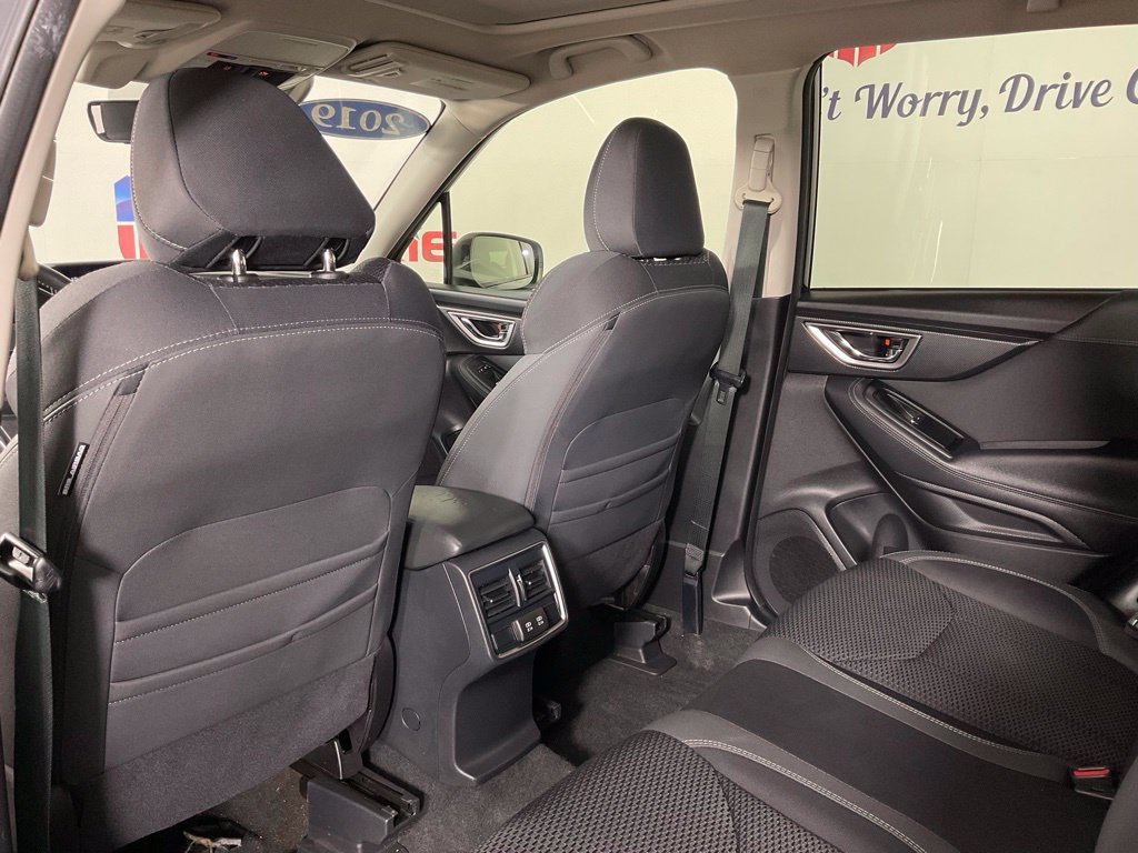 Used 2019 Subaru Forester Premium AWD/4WD image 15
