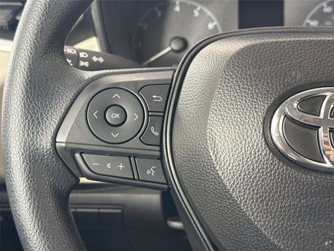 Certified 2025 Toyota Corolla LE image 17