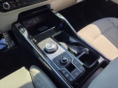 New 2026 Kia Sorento SX Prestige AWD/4WD image 18