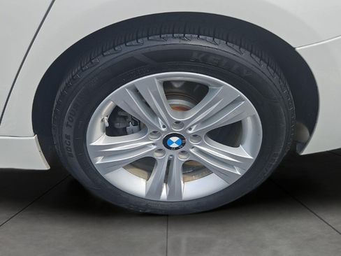 Used 2016 BMW 328i xDrive Sedan AWD/4WD image 11