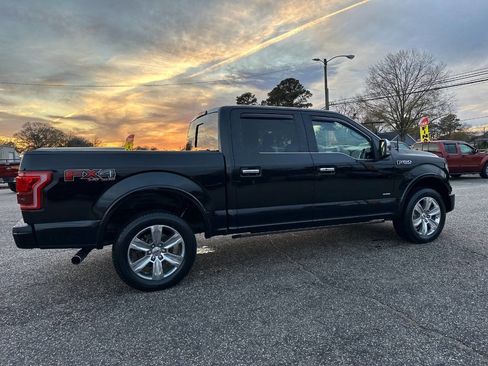 Used 2016 Ford F150 Platinum w/ Equipment Group 701A Luxury image 15