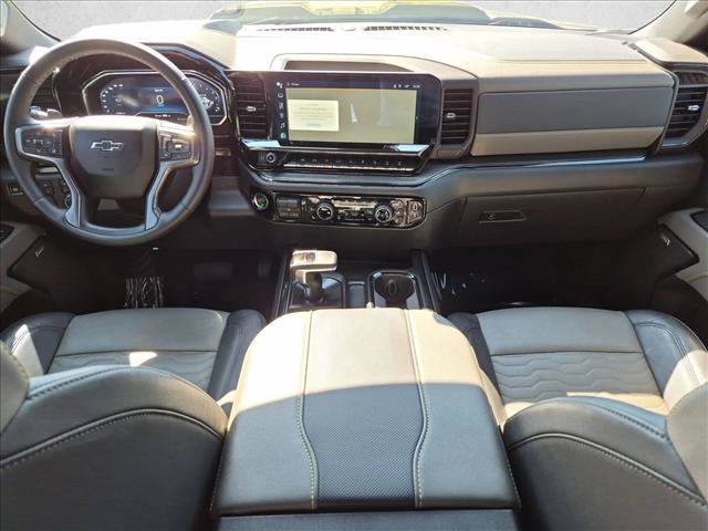 Used 2024 Chevrolet Silverado 1500 ZR2 w/ Technology Package AWD/4WD image 17