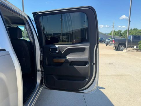 Used 2018 Chevrolet Silverado 1500 LTZ w/ Sport Package AWD/4WD image 42