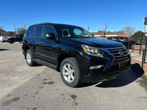 Used 2015 Lexus GX 460 image 4