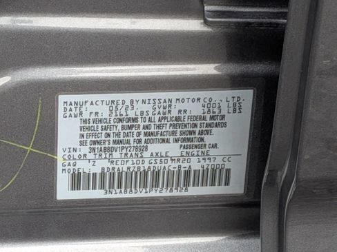Used 2023 Nissan Sentra SR w/ Midnight Edition Package FWD image 27