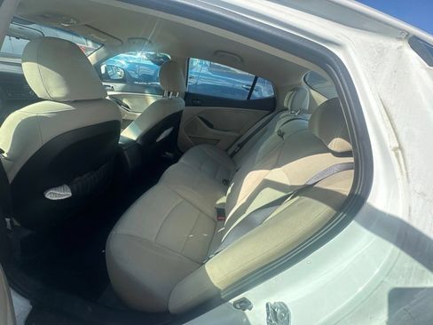 Used 2013 Kia Optima LX FWD image 15