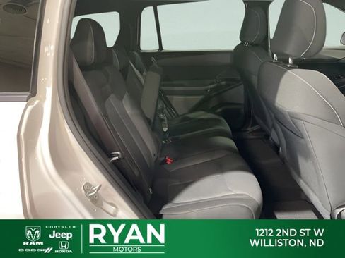 New 2026 Jeep Cherokee Laredo AWD/4WD image 41