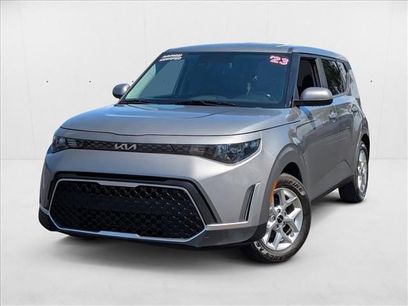 Used 2023 Kia Soul LX w/ Option Group 015
