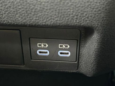 Certified 2025 Toyota Tacoma TRD Sport RWD image 21