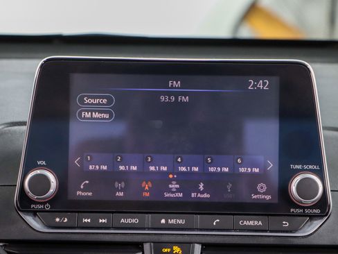 Used 2023 Nissan Altima 2.5 SR image 19