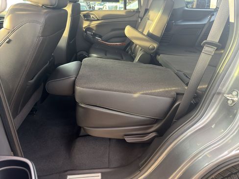 Used 2020 Chevrolet Tahoe Premier image 34