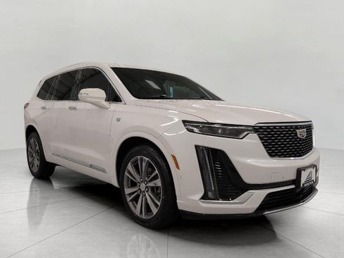 Used 2020 Cadillac XT6 Premium Luxury w/ Platinum Package AWD/4WD image 1