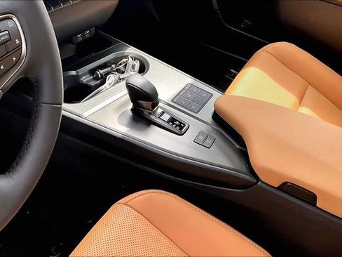 New 2026 Lexus UX 300h AWD image 8
