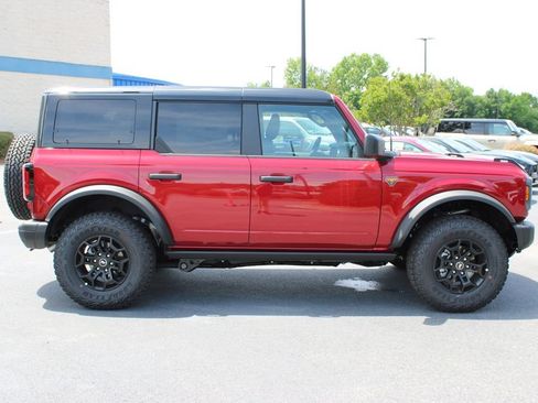 New 2026 Ford Bronco Badlands AWD/4WD image 18
