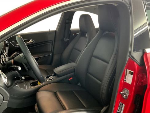 Certified 2019 Mercedes-Benz CLA 250 4MATIC image 9