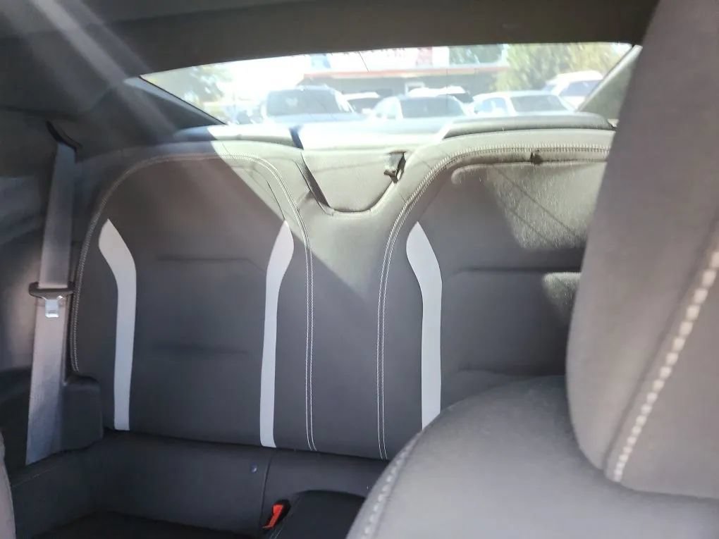 Used 2018 Chevrolet Camaro LT w/ RS Package RWD image 8