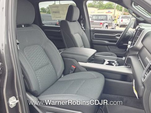 New 2026 RAM 1500 Big Horn AWD/4WD image 17