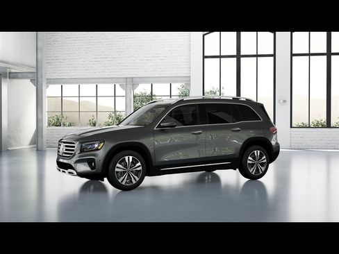 New 2026 Mercedes-Benz GLB 250 4MATIC image 32
