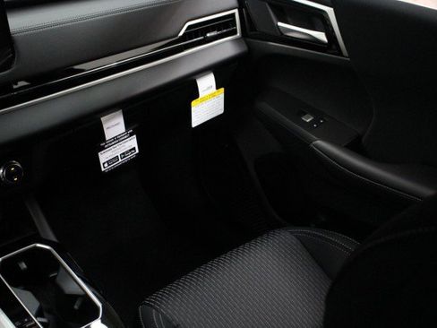 New 2026 Mitsubishi Outlander ES image 22