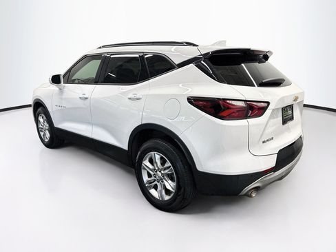 Used 2020 Chevrolet Blazer LT w/ Sound & Technology Package FWD image 5