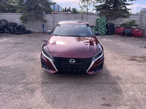 Used 2025 Nissan Altima 2.5 SV AWD/4WD image 29