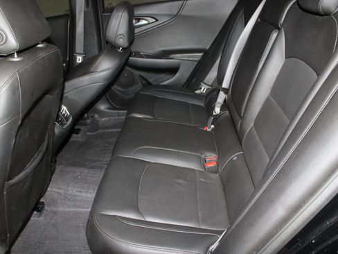 Used 2025 Chevrolet Malibu LT FWD image 18
