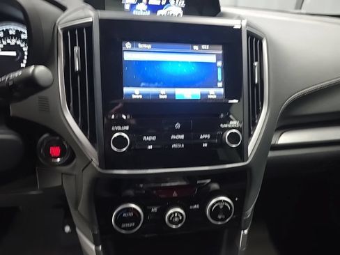 Used 2019 Subaru Forester Premium AWD/4WD image 20