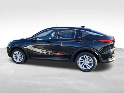 New 2026 Buick Envista Preferred FWD image 7