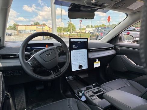 New 2025 Ford Mustang Mach-E Premium image 26