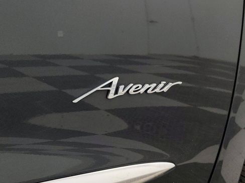 Used 2021 Buick Enclave Avenir w/ Avenir Technology Package AWD/4WD image 13