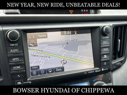 Used 2018 Toyota RAV4 Limited image 14