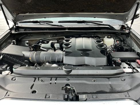 Used 2024 Toyota 4Runner TRD Off-Road Premium image 22