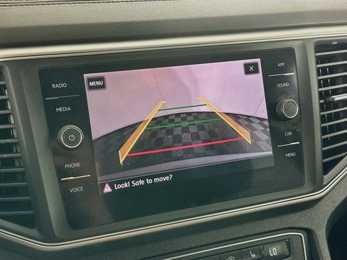 Used 2018 Volkswagen Atlas SE FWD image 22