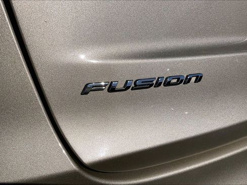 Used 2019 Ford Fusion S FWD image 29