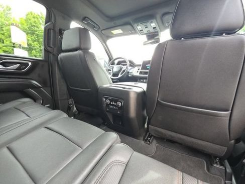 Used 2023 Chevrolet Tahoe RST RWD image 18