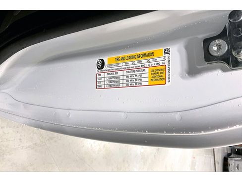 New 2025 Chevrolet Express 3500 w/ Driver Convenience Package image 13