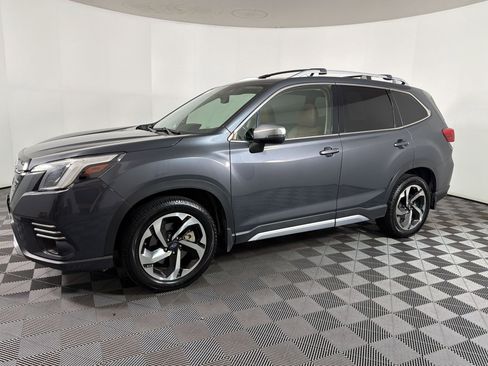 Used 2023 Subaru Outback Premium AWD/4WD image 20