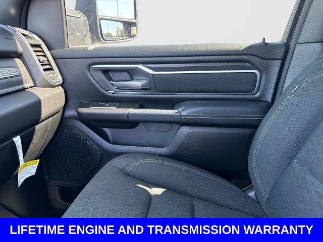 Used 2025 RAM 1500 Big Horn AWD/4WD image 22